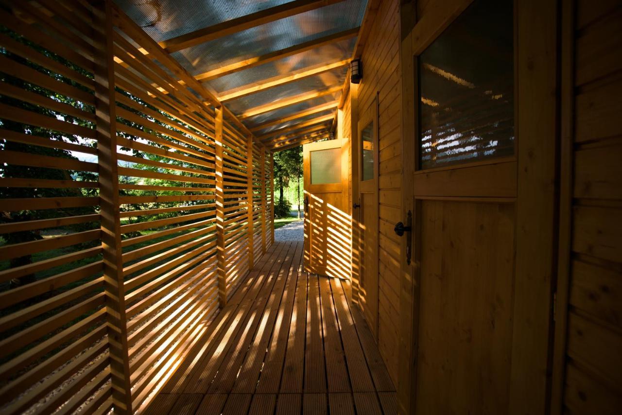 Glamping Forest Edge Камник Екстериор снимка