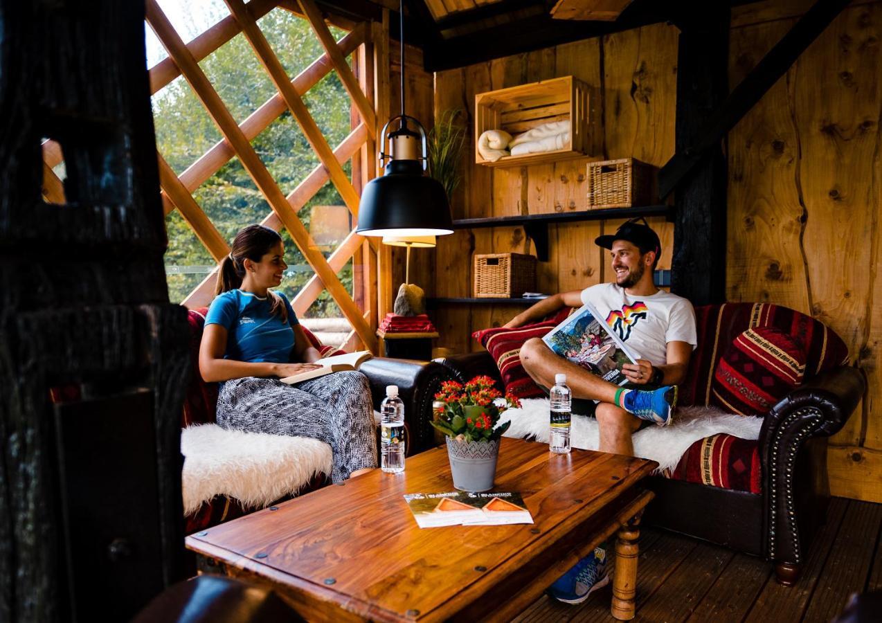 Glamping Forest Edge Камник Екстериор снимка