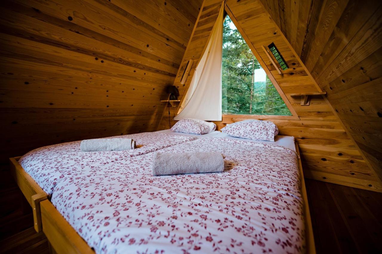Glamping Forest Edge Камник Екстериор снимка